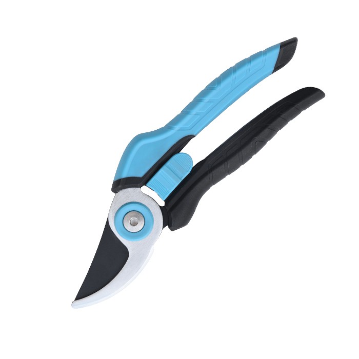 Tijeras para podar árboles frutales