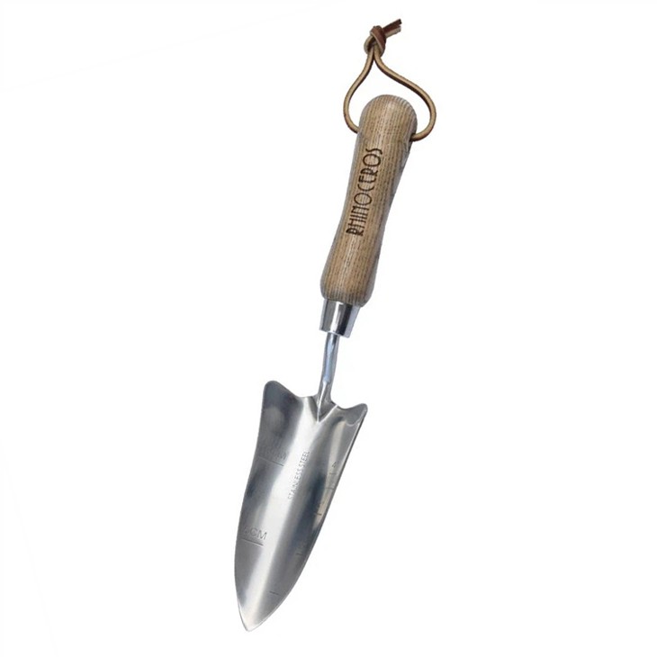 Herramienta de trasplantador de plantas